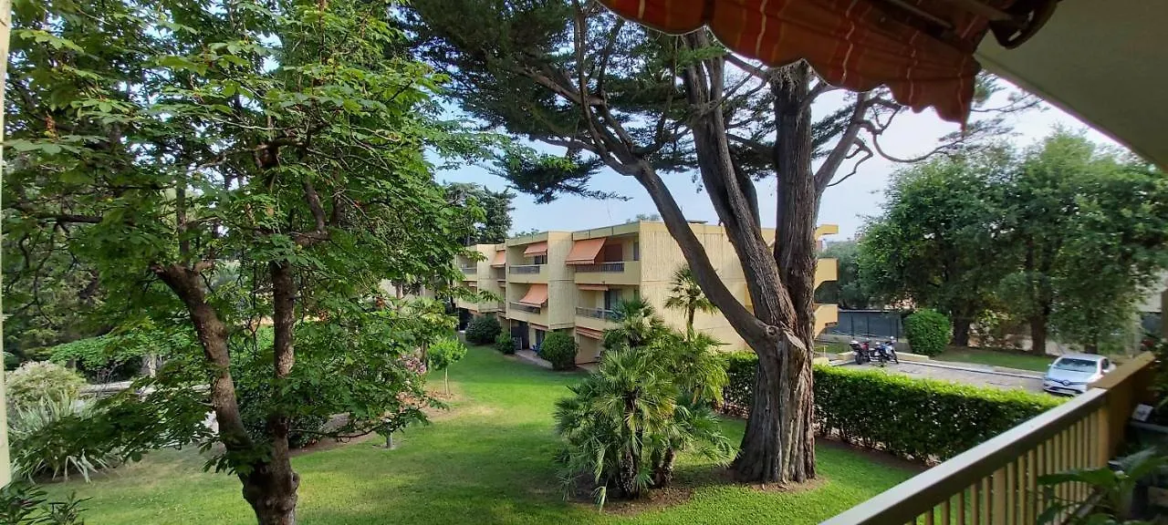 Apartment Residence Les Eucalyptus Antibes